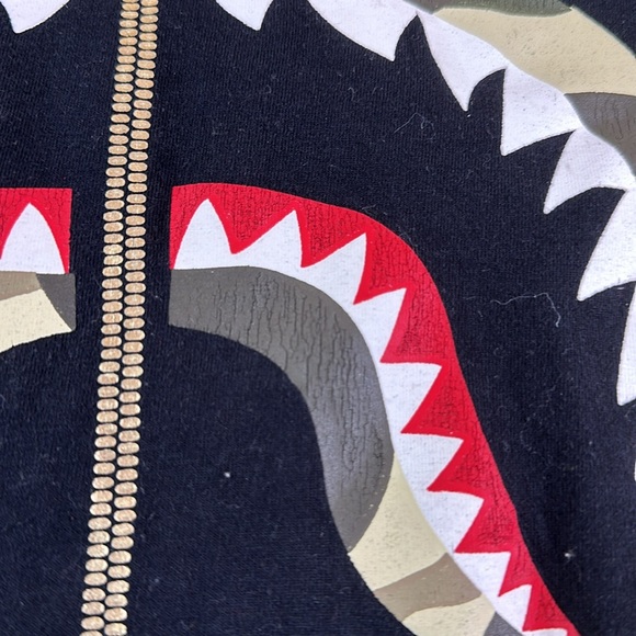 Bape Color Camo Shark Tee - Picture 2 of 10